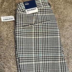 Old Navy Pixie pants
